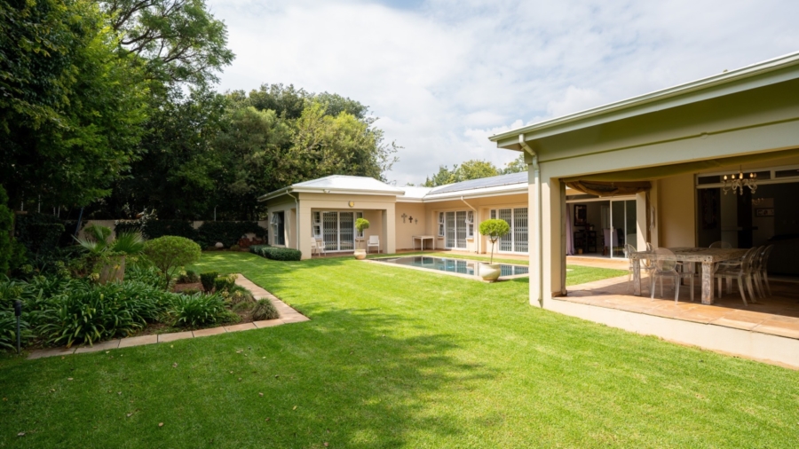 To Let 4 Bedroom Property for Rent in Wilkoppies North West